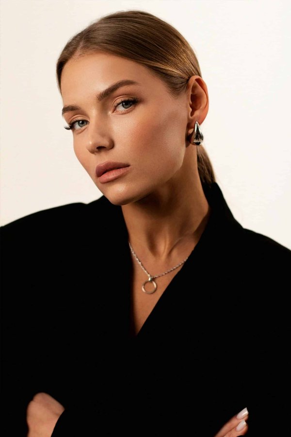 Collier argent pour femme : un bijou à personnaliser selon vous